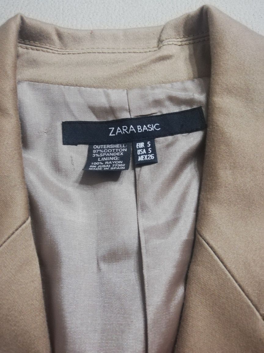 Casaco bege da Zara