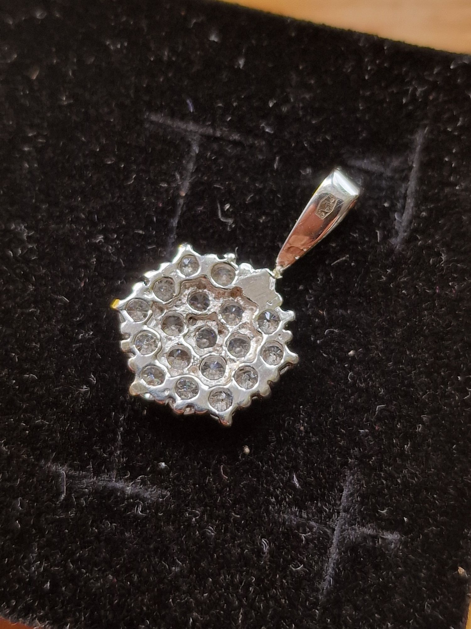 0.66ct Duża Zawieszka wisiorek łańcuszek brylanty diamenty złoto 750