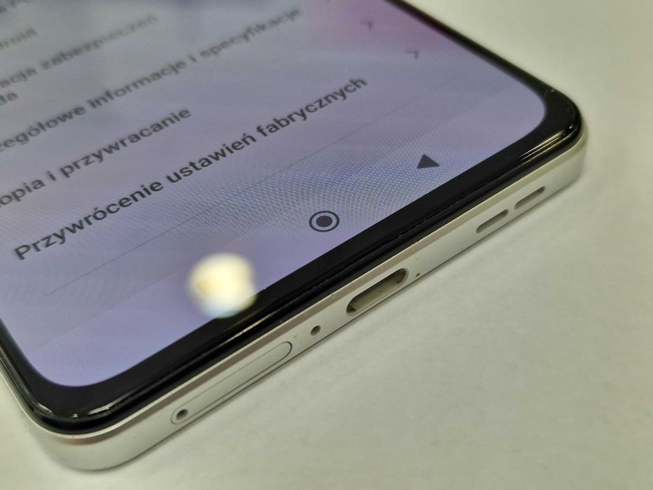 POCO F4 5G Dual SIM/ 8GB/ 128GB/ Silver/ Grade A- + ładowarka