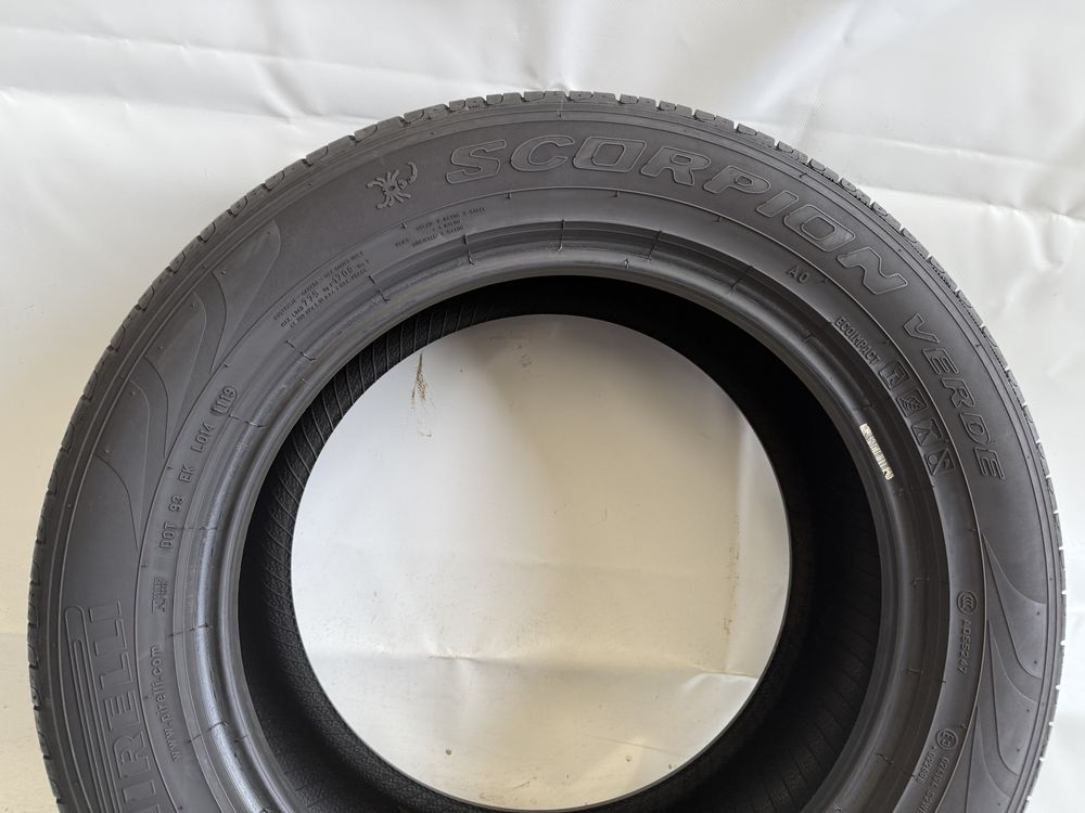 235/55/17 Pirelli Scorpion Verde AO 99V 2019R (497)