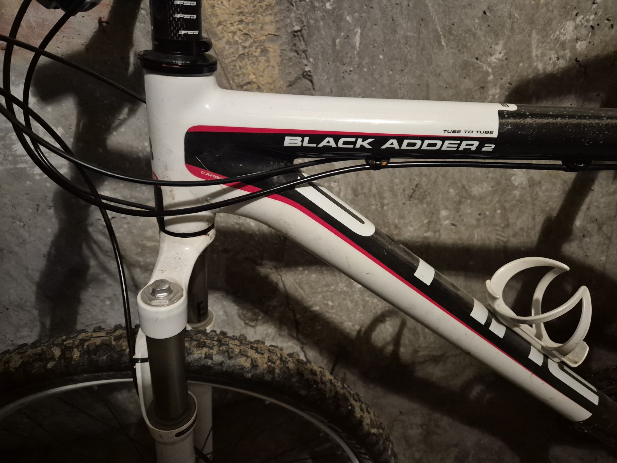 Rower BULLS black ader 2