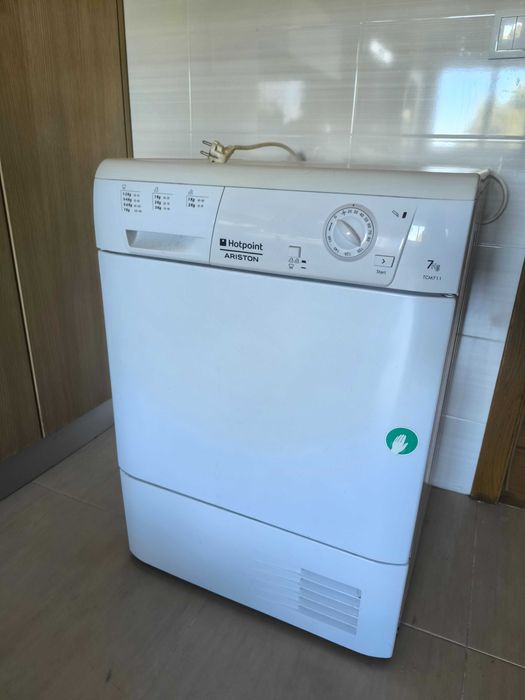 Máquina de secar roupa Ariston Hotpoint em ótimo estado