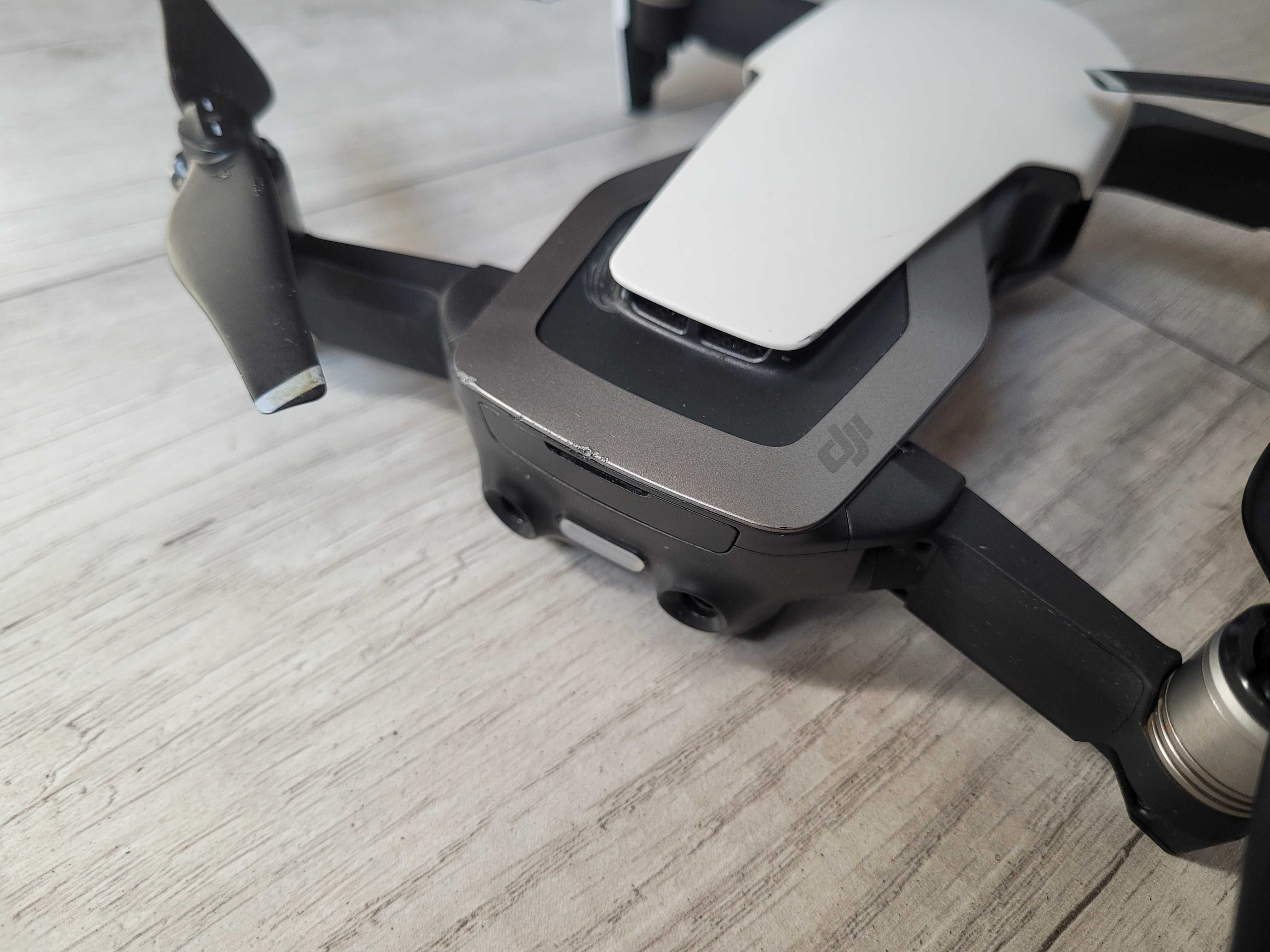 Dron DJI Mavic Air Fly More Combo PEŁNY ZESTAW Arctic White karta 64GB