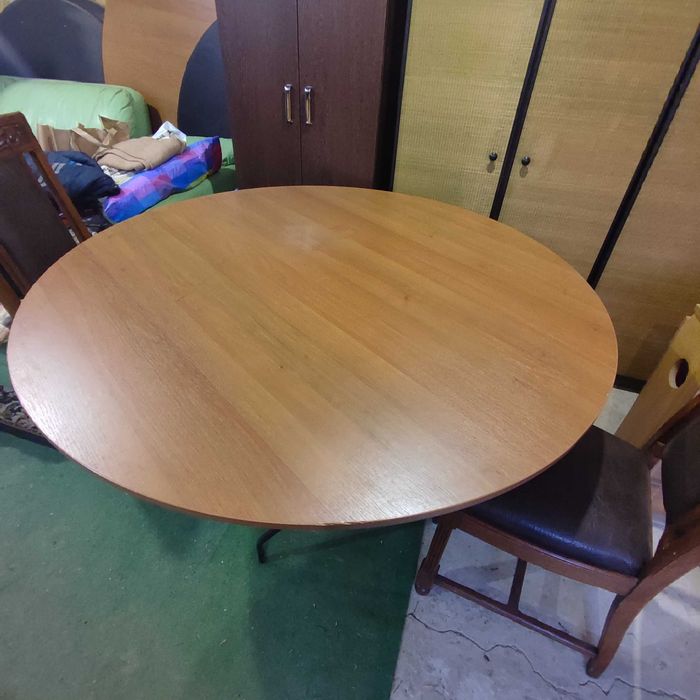 Стіл круглий 150 см розкладні ніжки