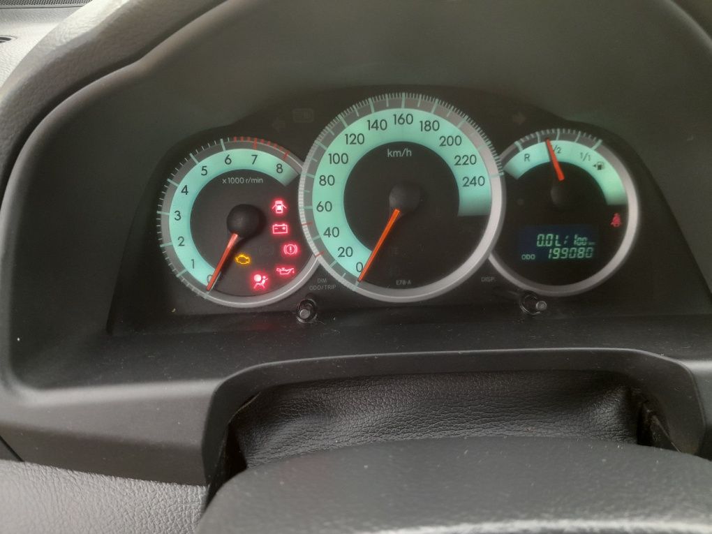 Corolla verso 1.6 benzyna 2006