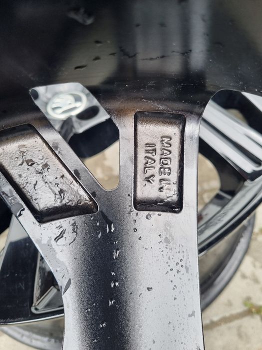 Оригінальні легкосплавні диски SKODA RS LINE 5 × 112 R 21