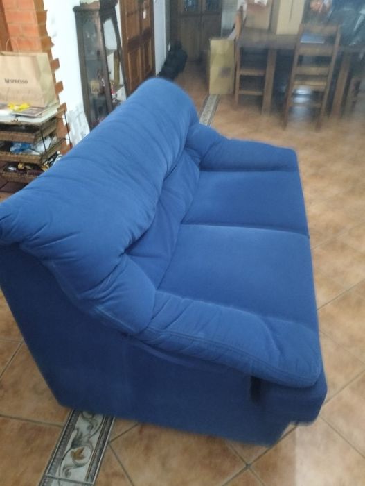 Vende-se sofá + poltronas