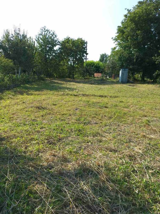 Продам дачний будинок с.Сальник