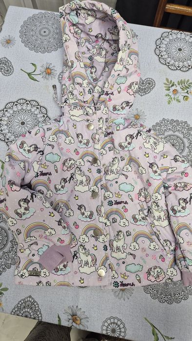 Дитяча курточка на дівчинку