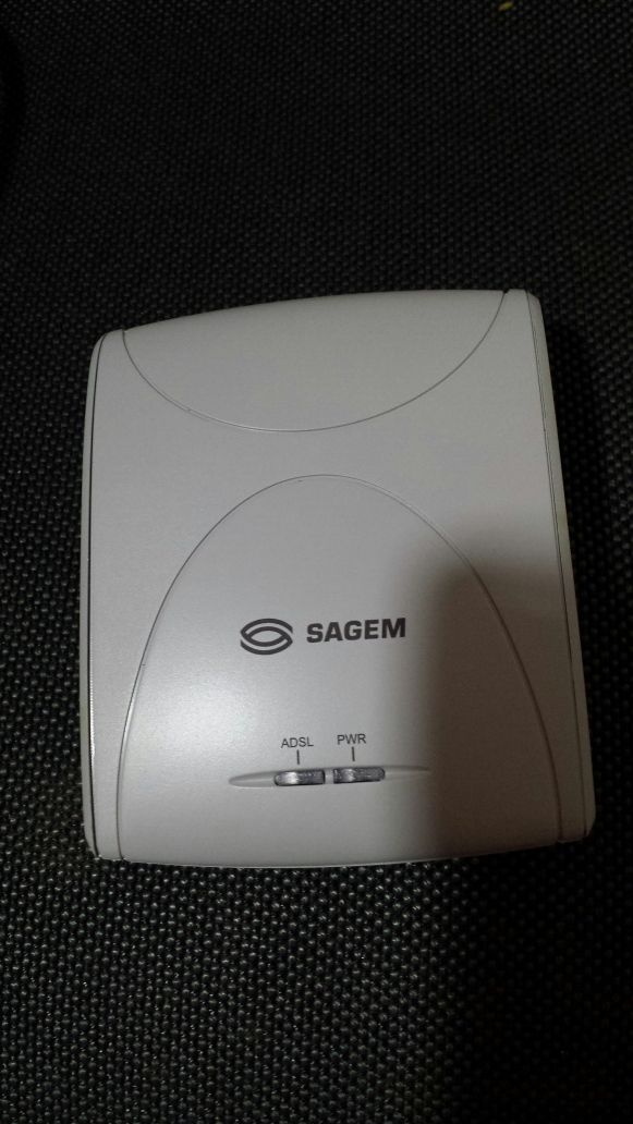 Modem SAGEM Fast 800 E4