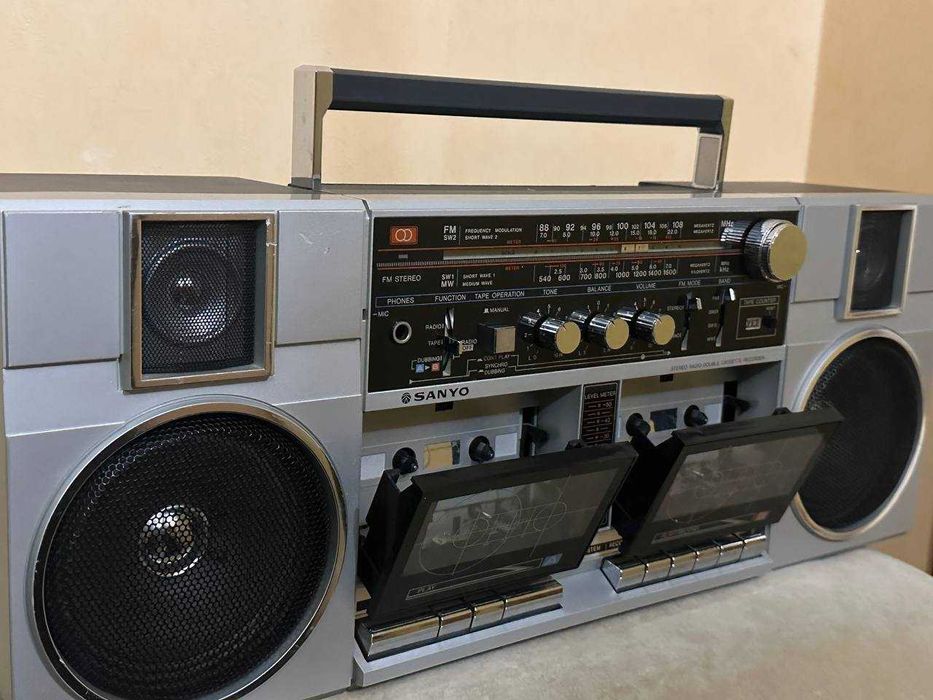 Магнитола Sanyo M-W2K