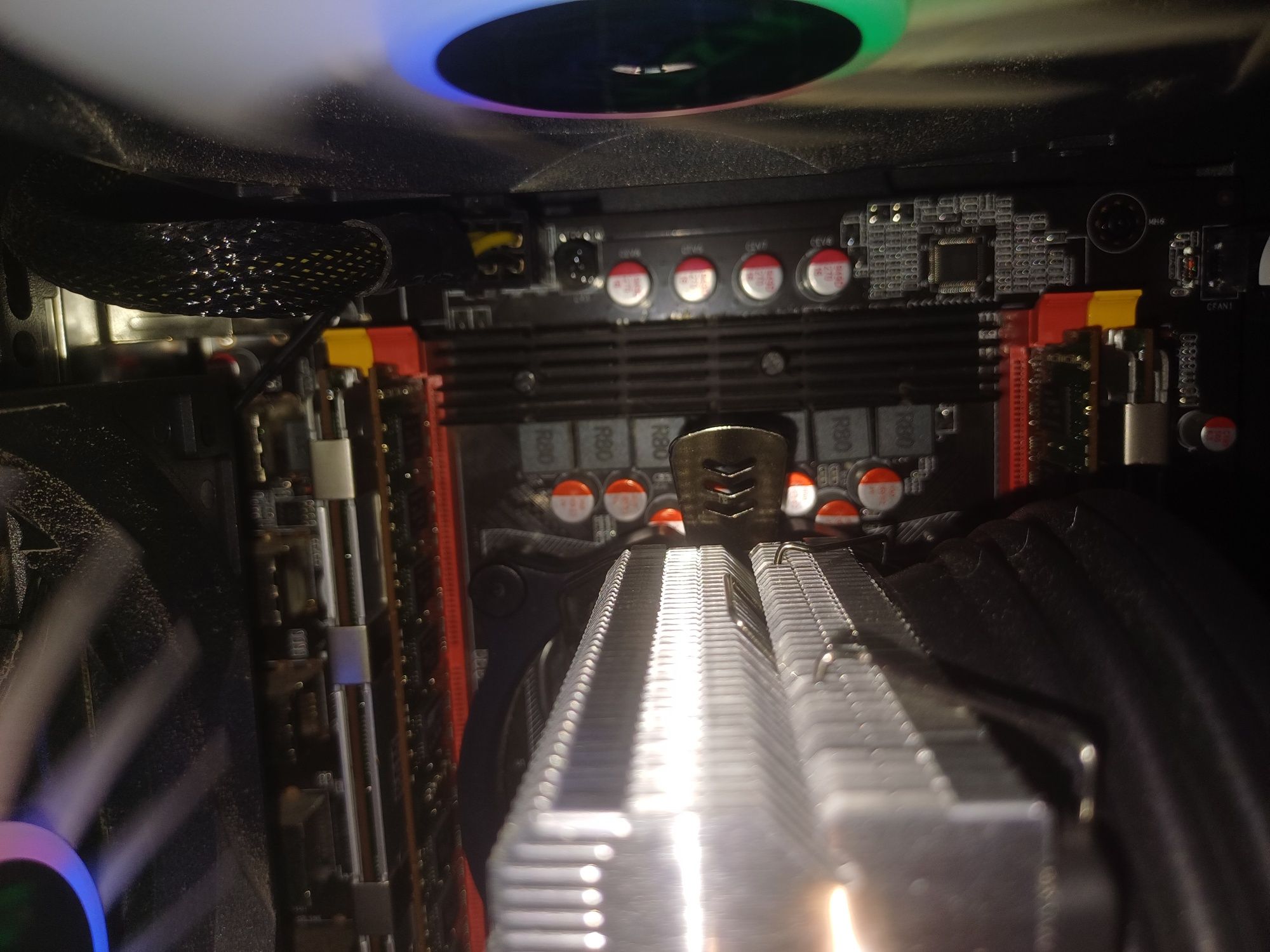 продам комплект s2011 x79, проц, кулер, ОЗУ- 24gb, ssd 480gb,
