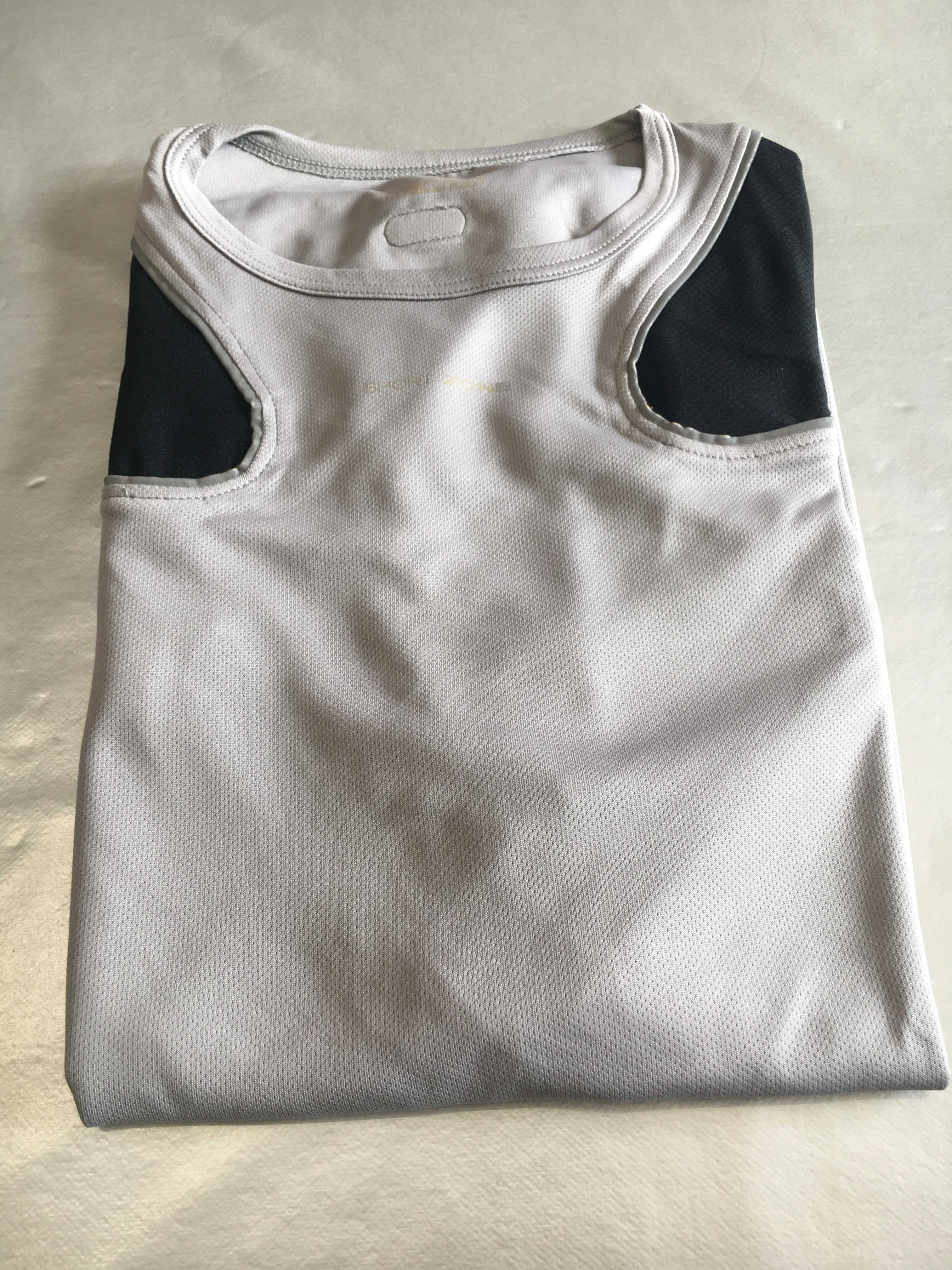 Roupa de running t-shirt Sport Zone + calções Kalenji