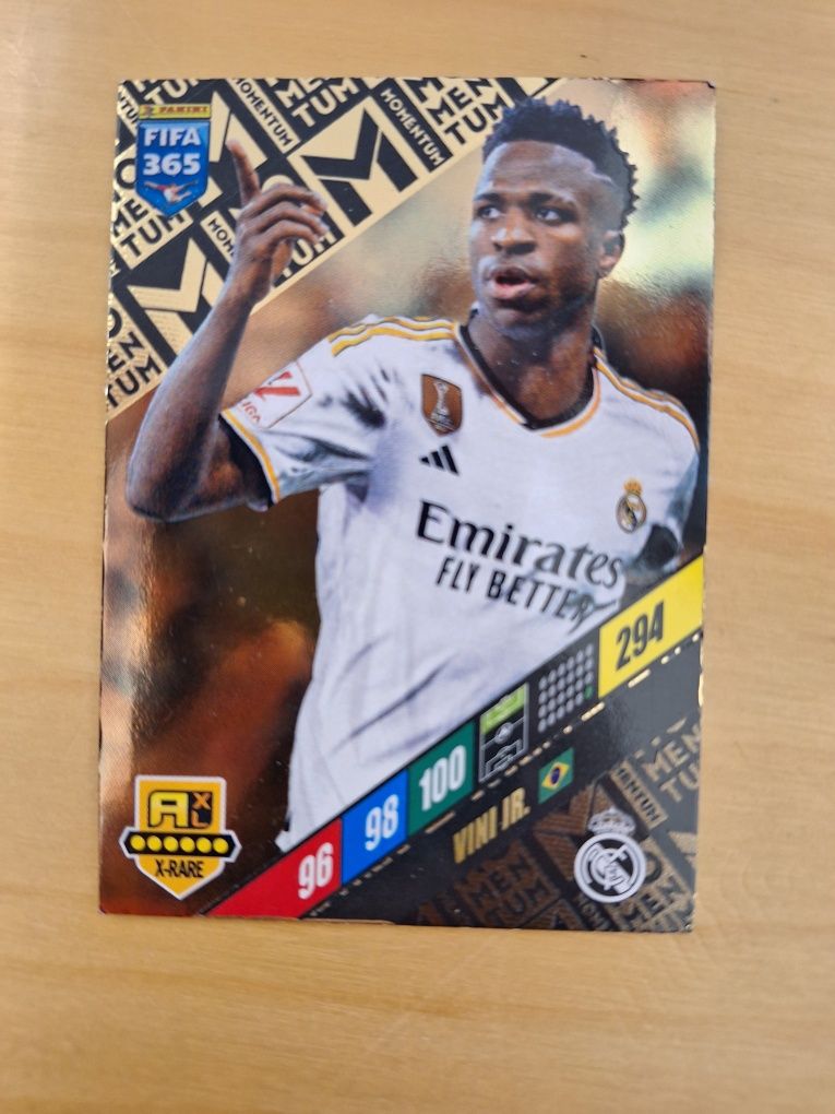 Panini Fifa 365 Adrenalyn XL 2024 Momentum Vini Jr