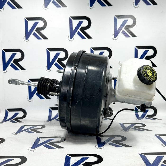 Бачок вакумний/Підсилювач тормозів на Спринтер 906