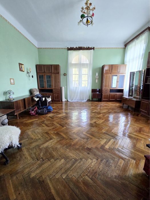 ЦЕНТР! Здам 2х кімнатну, р-н РЕЗИДЕНЦІЇ ЧНУ, МІСЦЕ ПІД АВТО, газ котел