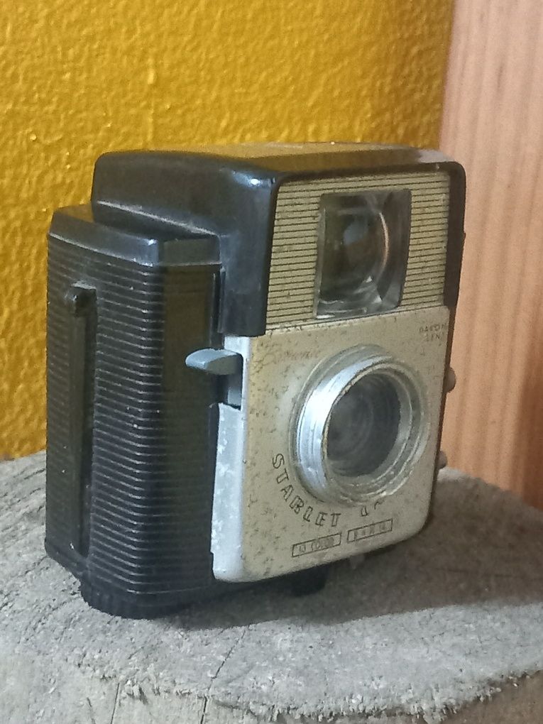 Máquina fotográfica KODAK STARLET