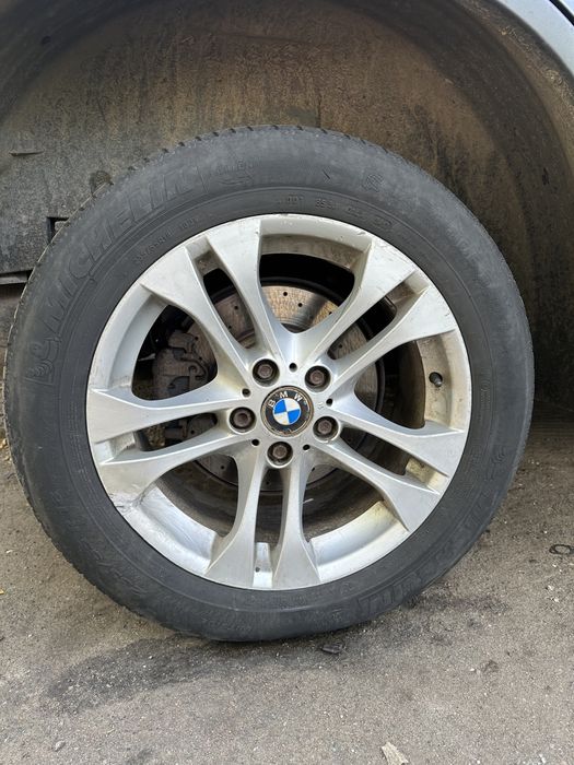Колеса в зборі на БМВ 235.55.18 Дискі з резиною r18