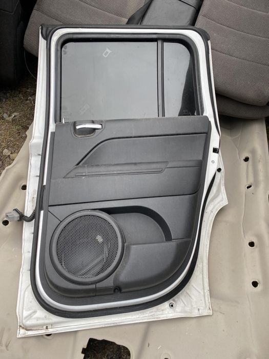 Двері (двери, дверь) Jeep Patriot compass Renegade Cherokee PBA PW7