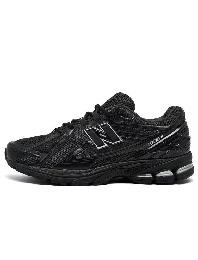 Кросівки Оригінал New Balance 1906R Black Metallic Silver M1906RJB