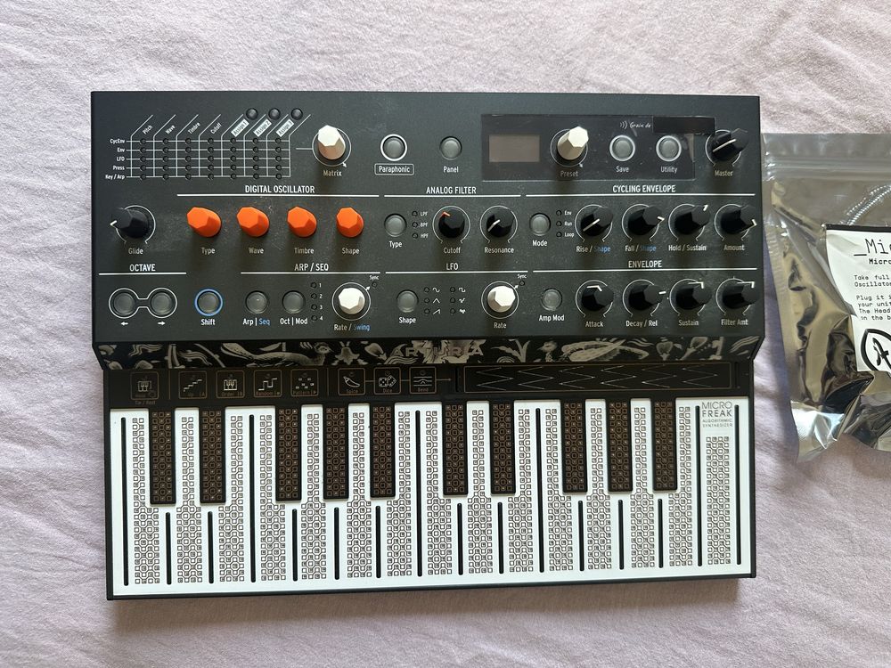 Arturia MicroFreak sintetizador