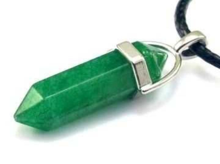 ZIELONY JADEIT naturalny minerał sopelek naszyjnik Reiki