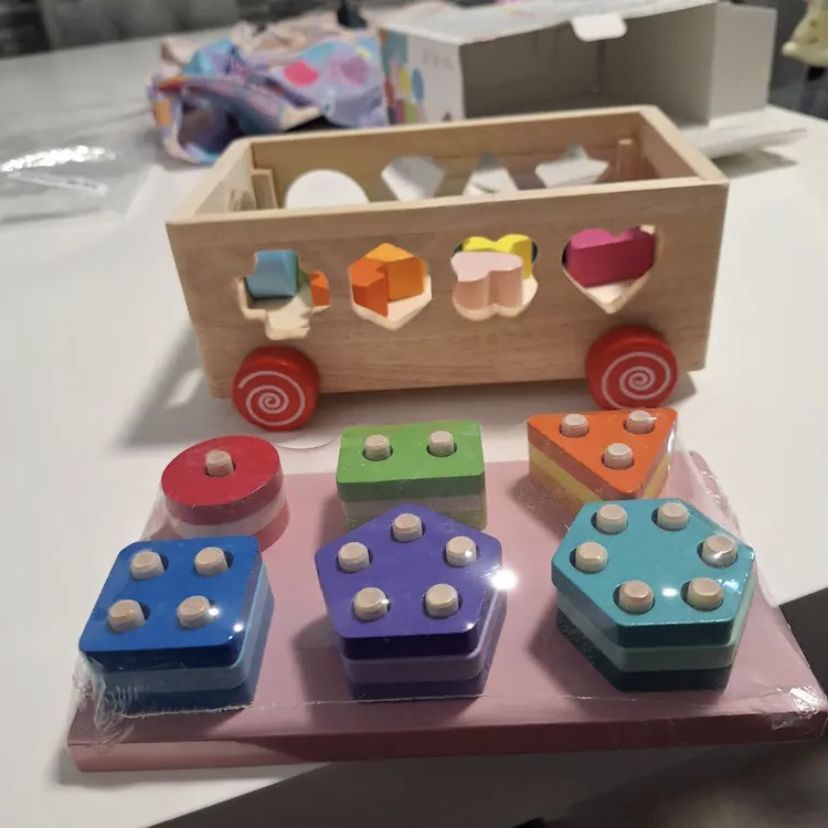 Drewniany samochód sorter Montessori