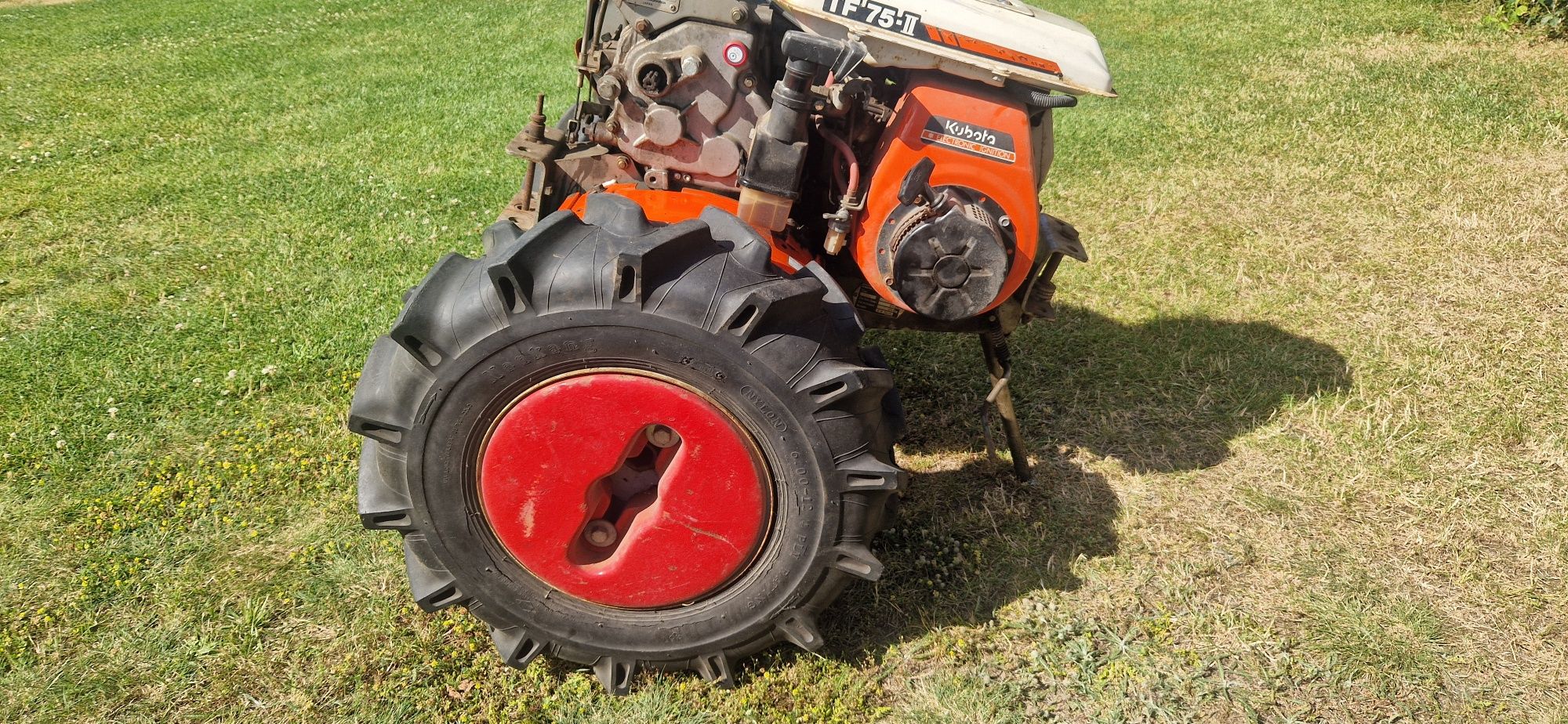 Traktorek jednoosiowy kubota