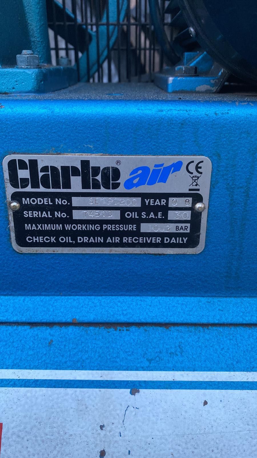 Sprzedam kompresor firmy Clarke