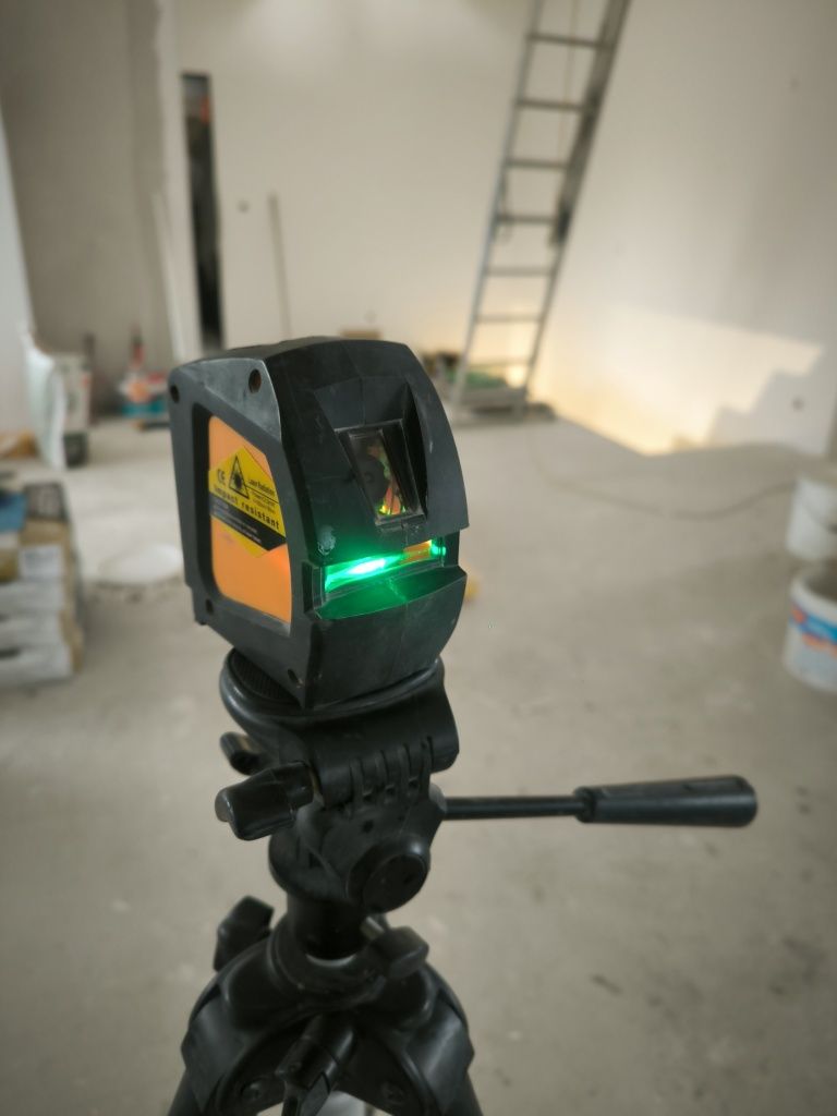 Laser samopoziomujący Nivel system CL1G