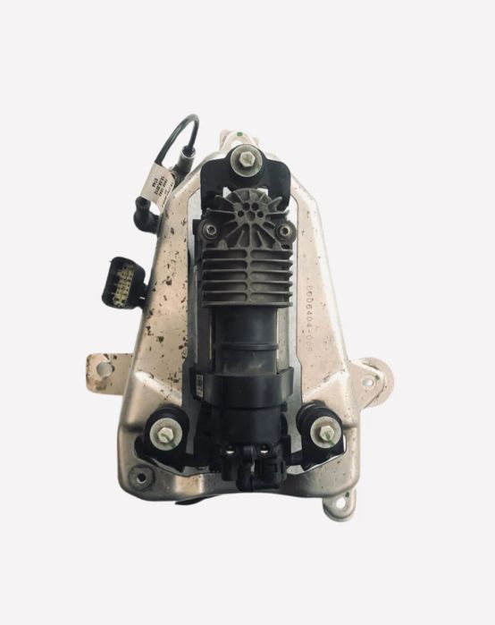 Компресор пневмопідвіски Tesla Model S