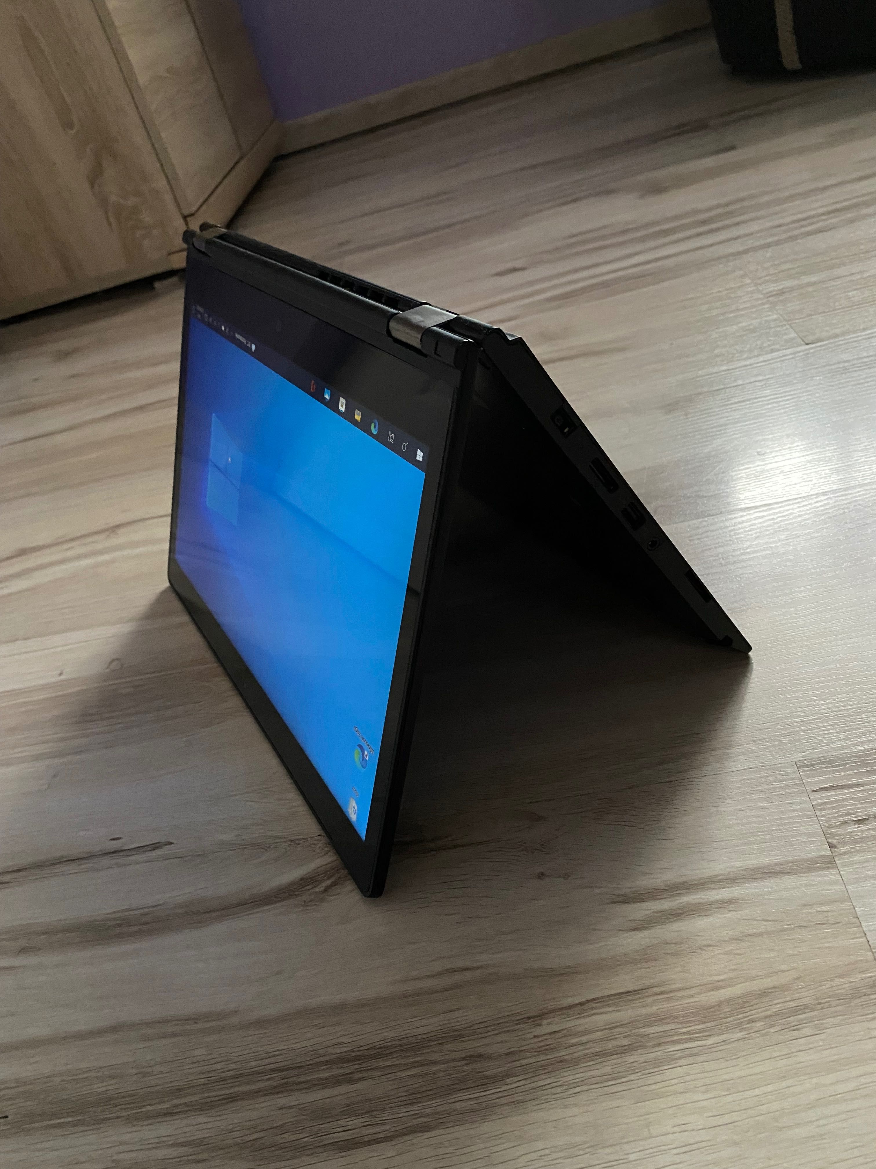 Laptop Lenovo yoga 460 z dotykowym ekranem