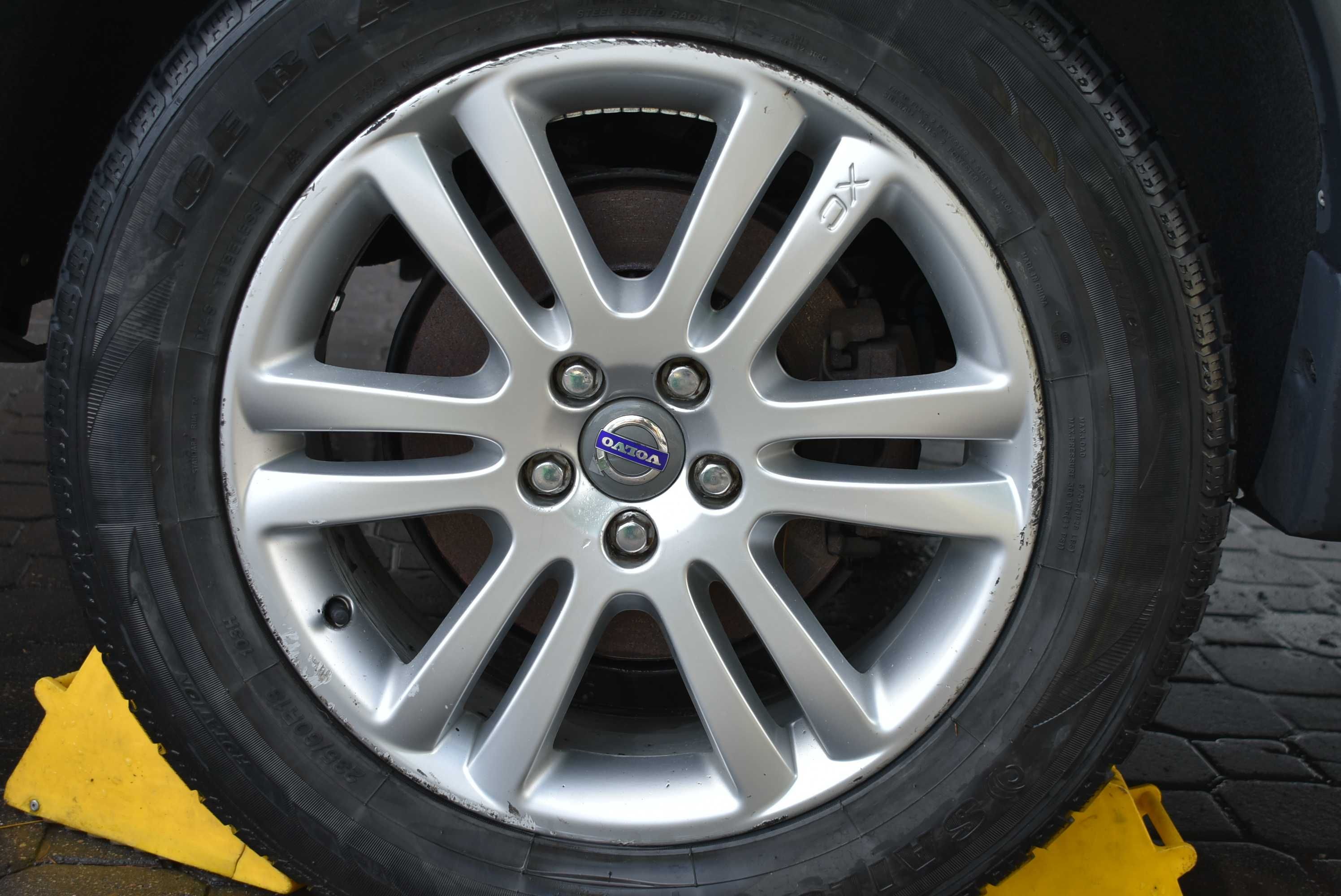 Volvo XC90 I felgi aluminiowe alufelgi komplet 7Jx18H2 ET49 5x108