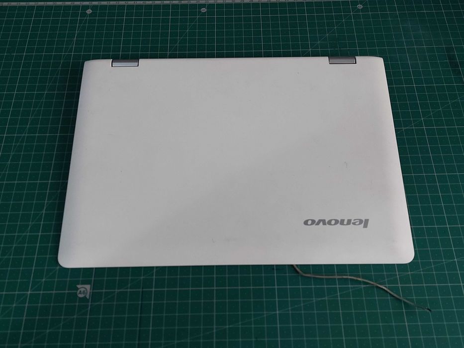 Portátil Lenovo YOGA 300 11IBR (Peças)