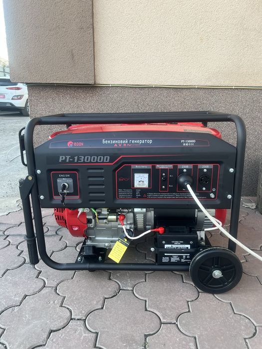 Бензиновий генератор