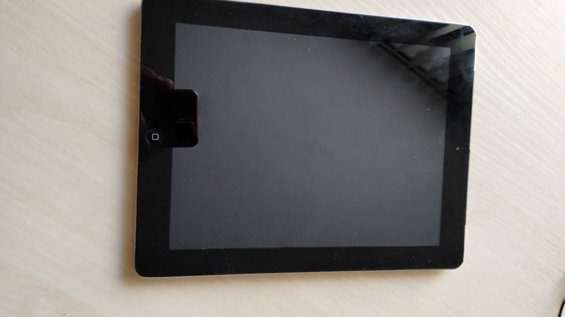 Ipad 32 gb на запчастини