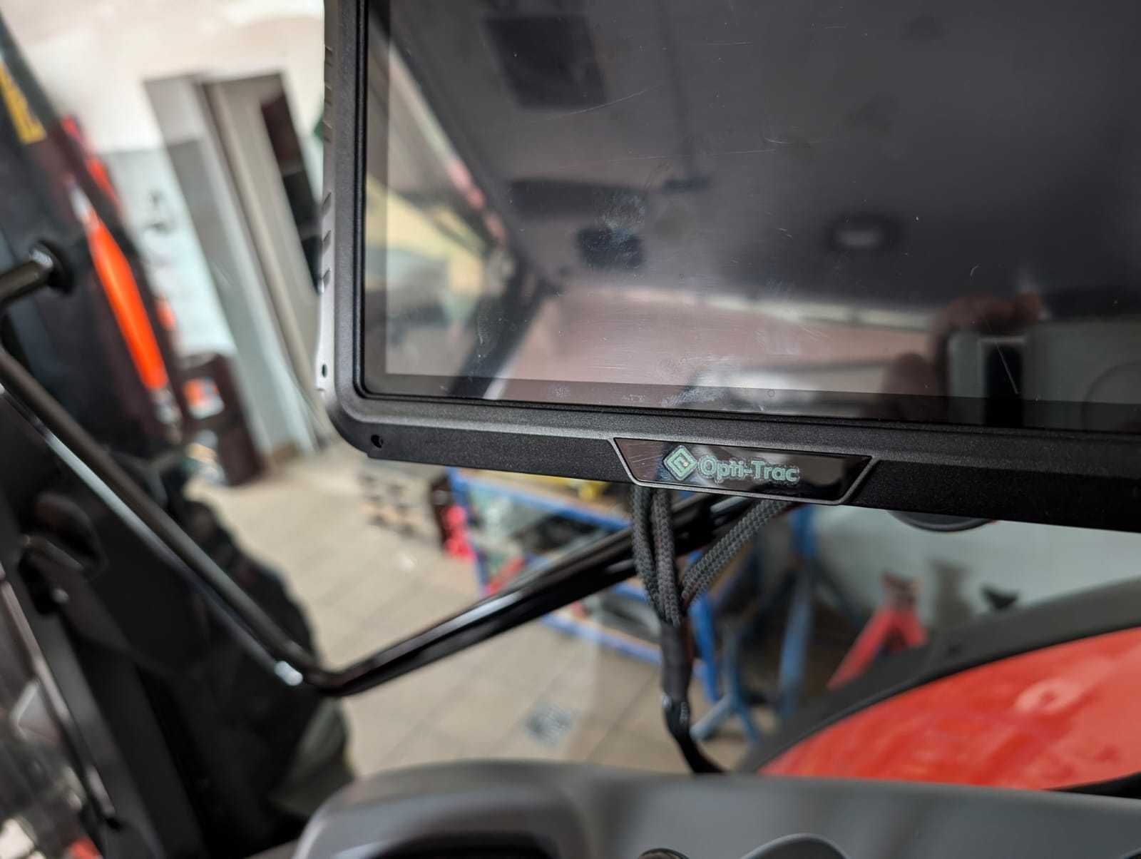 Nawigacja rolnicza OPTI-TRAC kierownica elektryczna RTK 2,5cm