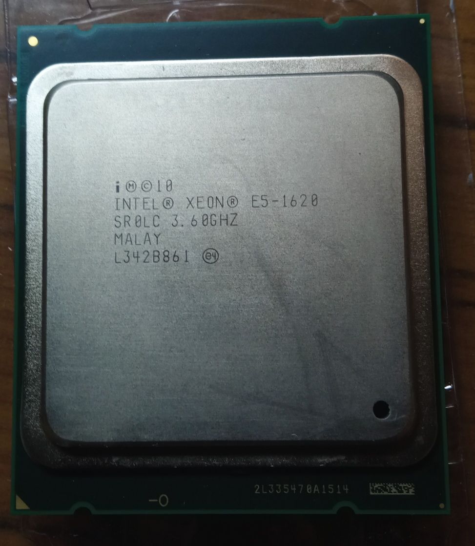 Продам процесор Xeon E5-1620, 3,6 ГГц, 4 ядра, 8 потоків, lga2011