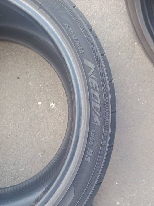 Yokohama Advan Neova AD08RS 235/40 R18