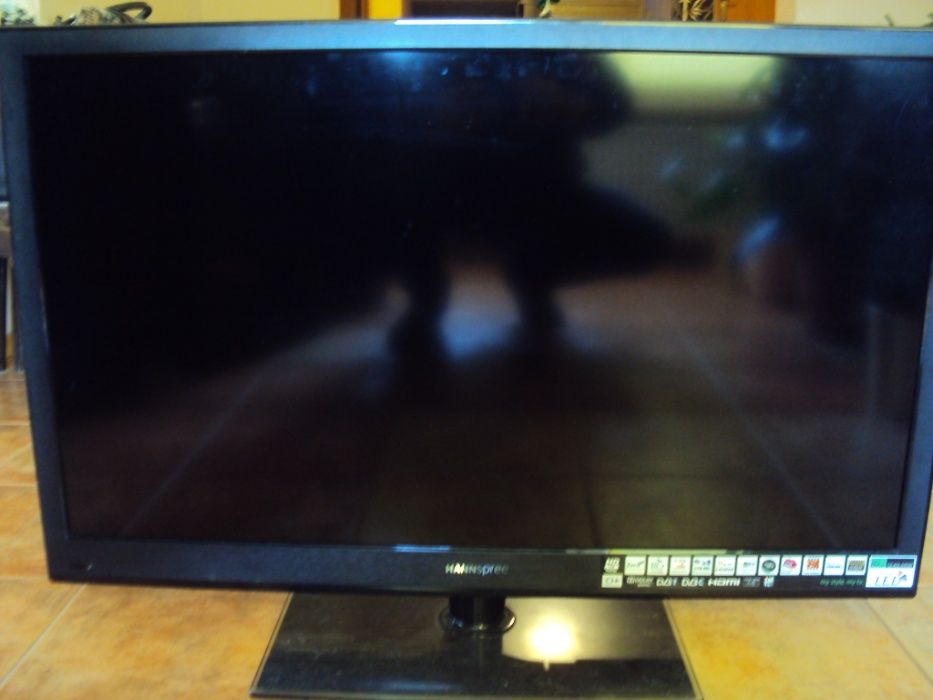 Telewizor LCD 40" marki Hannspree