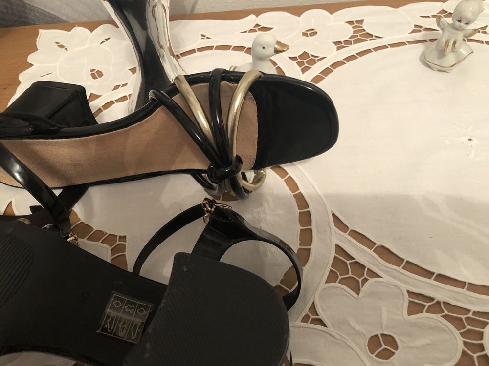 Nowe sandalki Prima Moda r.40