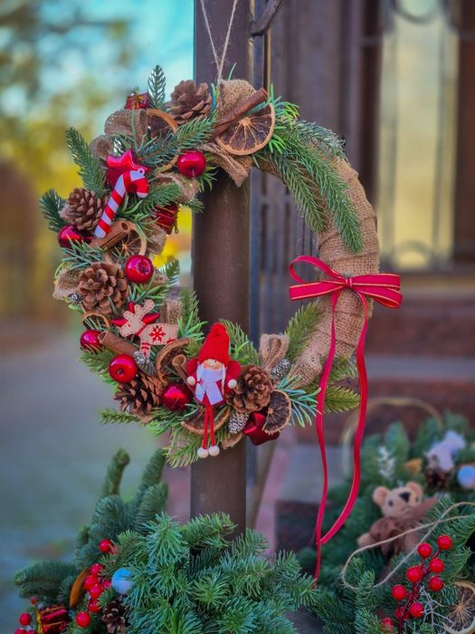 Wianek świąteczny/wianek na drzwi/wianek sztuczny