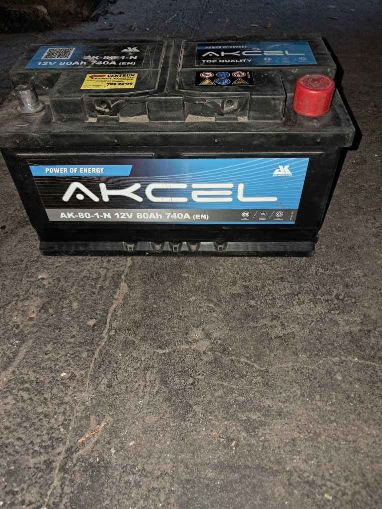 Akumulator 12v 80Ah 740A