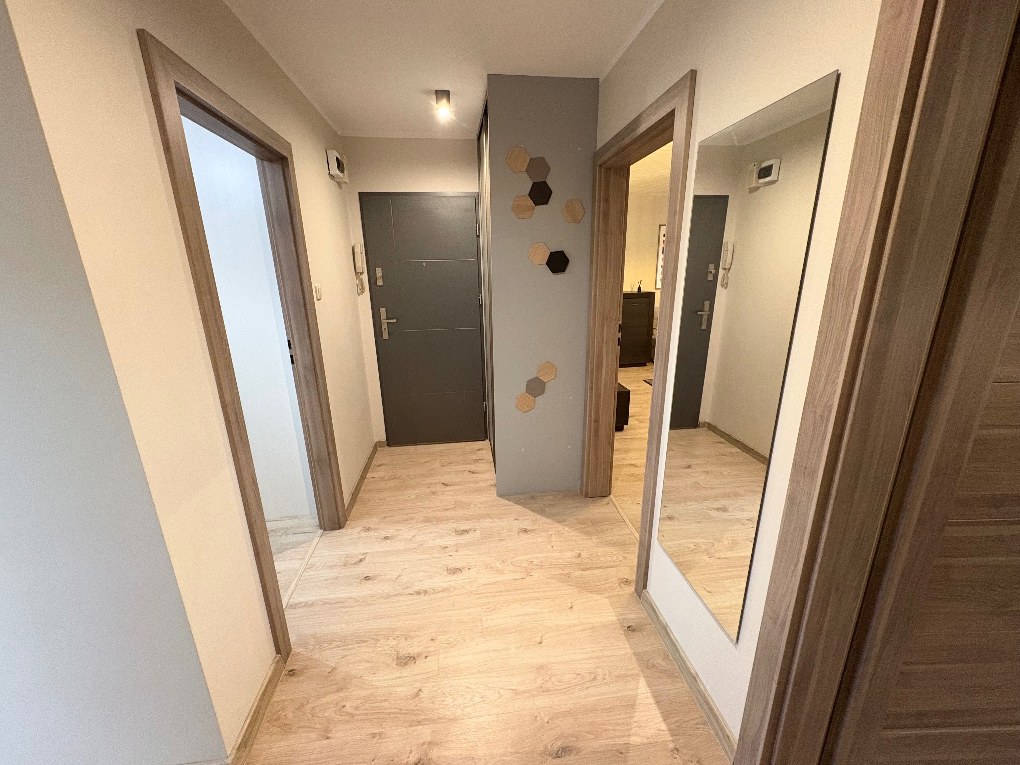Urocze 3 pokoje w centrum. Zadbane, w pełni wyposażone.