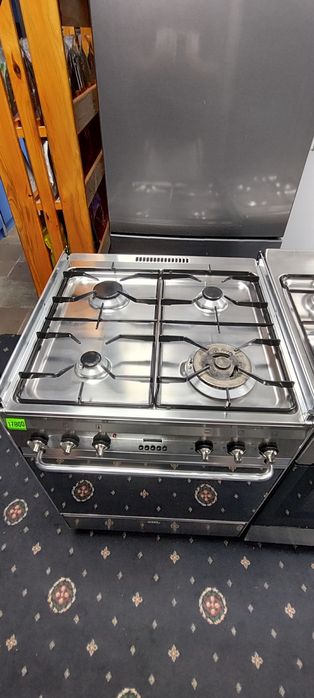 Брендова плита Smeg 60 см