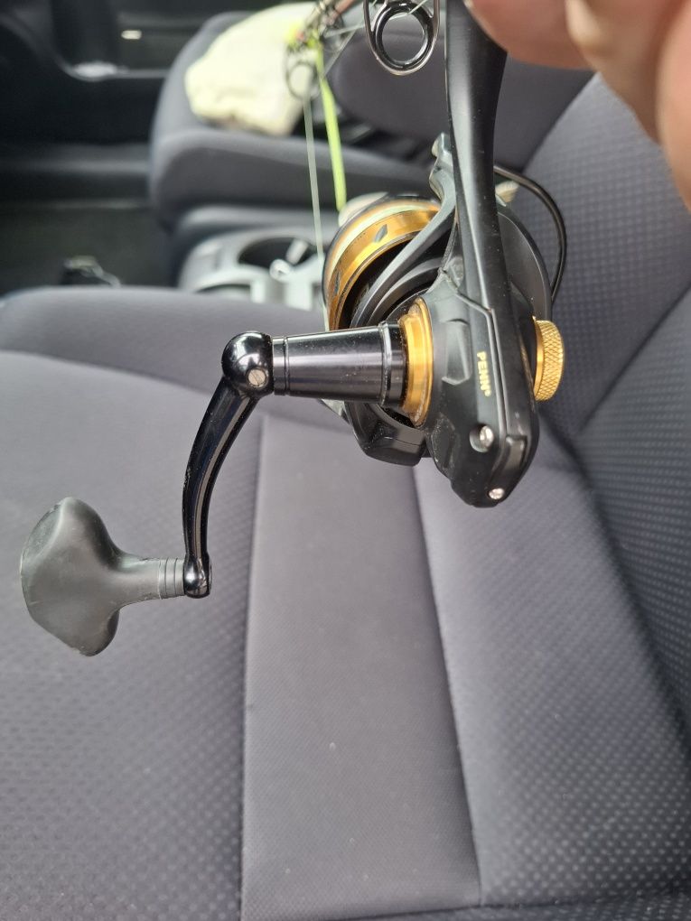 Kołowrotek Penn Spinfisher VI 4500+200m plecionki Wiplash 0.19mm