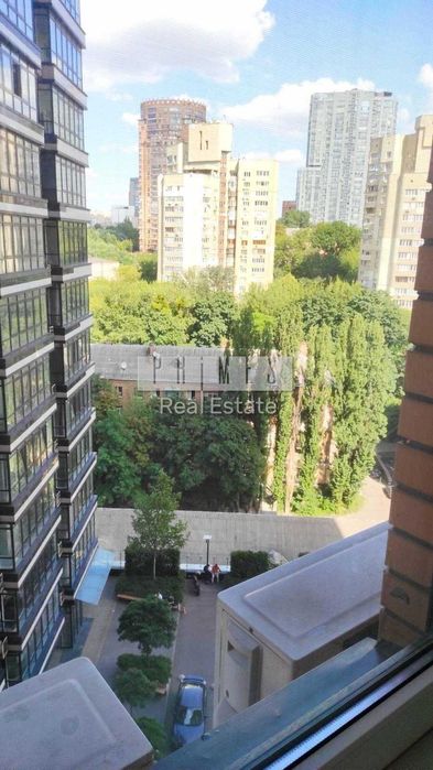 Продаж 2к квартири, бул. Лесі Українки, 7А, Печерськ