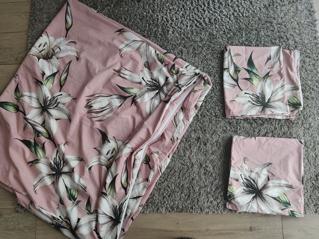 Komplet pościeli Livarno home poszwa na kołdrę i poduszki