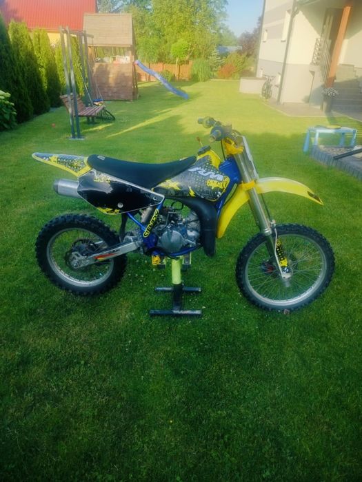 Suzuki RM 85 2t.