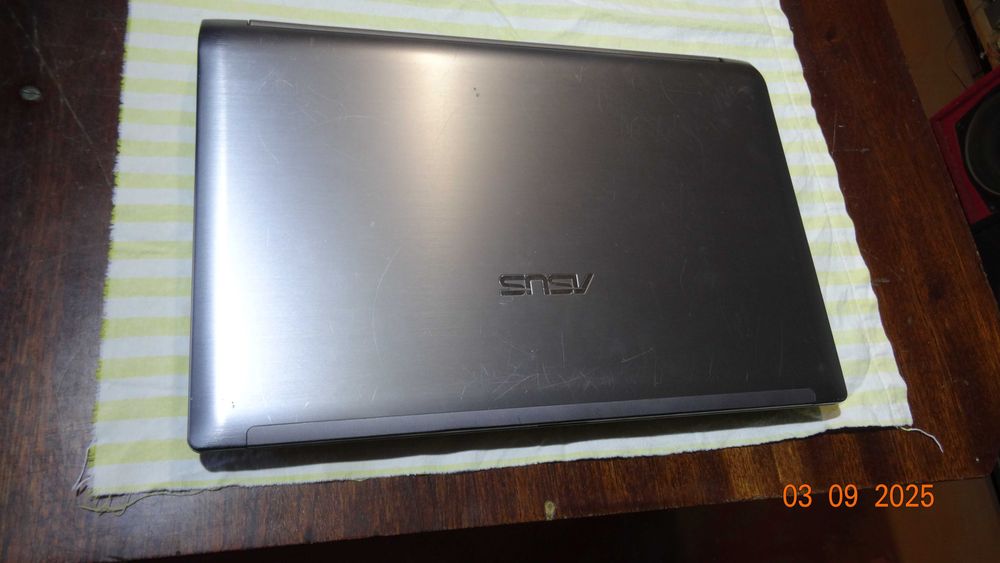 ноутбук ASUS N53J